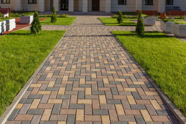 Best Professional Driveway Pavers  in Svis, IL